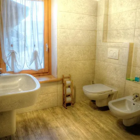 Cascina Del Sole * Asso